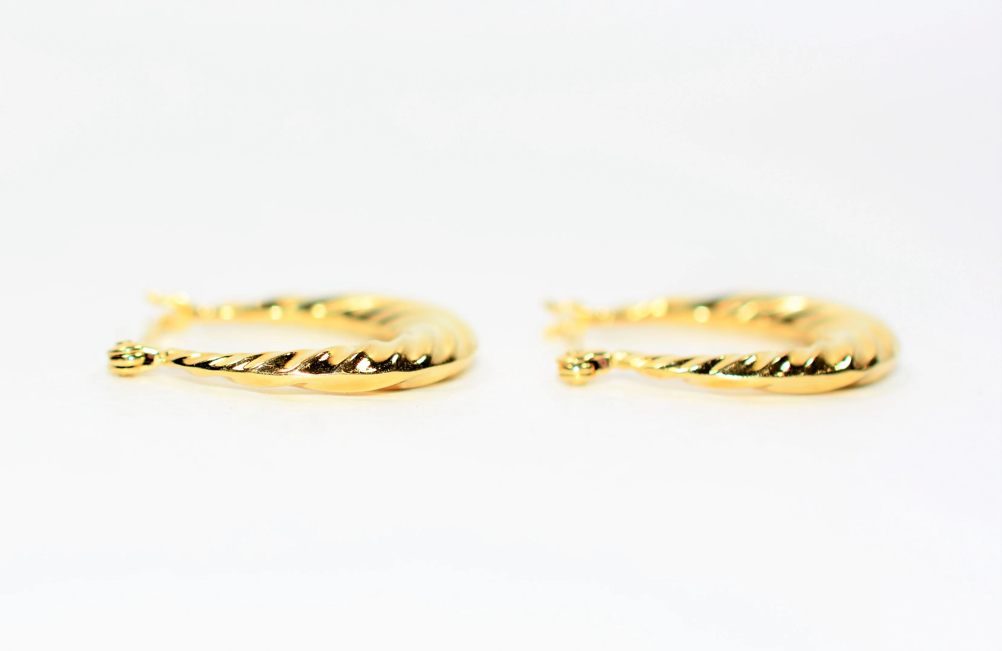14K Solid Gold 20mm Hoop Earrings Gold Earrings Gold Hoops Vintage Earrings Estate Earrings Estate Jewelry Vintage Jewellery Fine Jewelry - Image 4