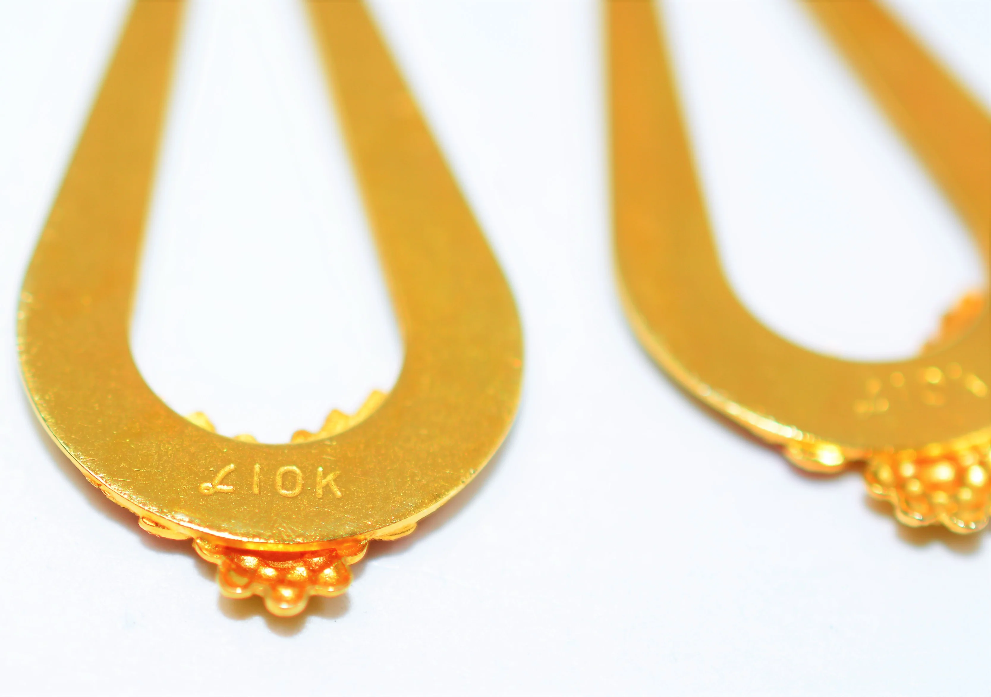 Black Hills Gold Earrings 10K Solid Gold Leaf Earrings Tri-Color Earrings South Dakota Earrings American Earrings Vintage Earrings Estate - Image 5