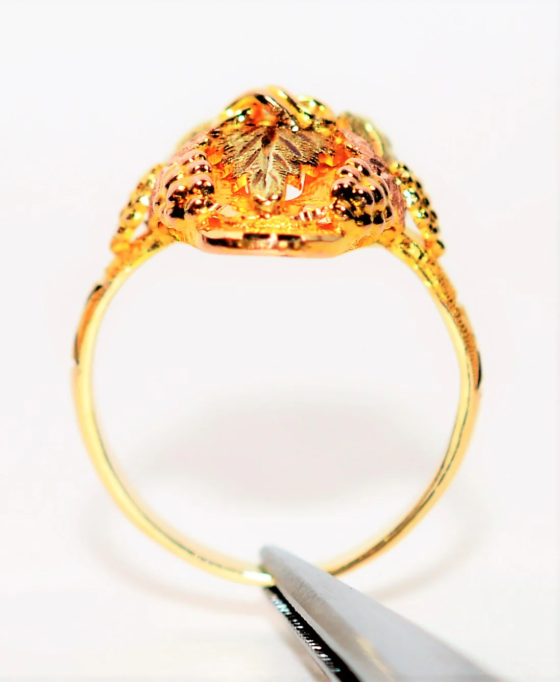 Black Hills Gold Ring 10K Solid Gold Vintage Ring Leaf Ring Vine Ring Boho Ring Nature Ring Black Hills Dakota Jewelry Estate Jewellery - Image 3