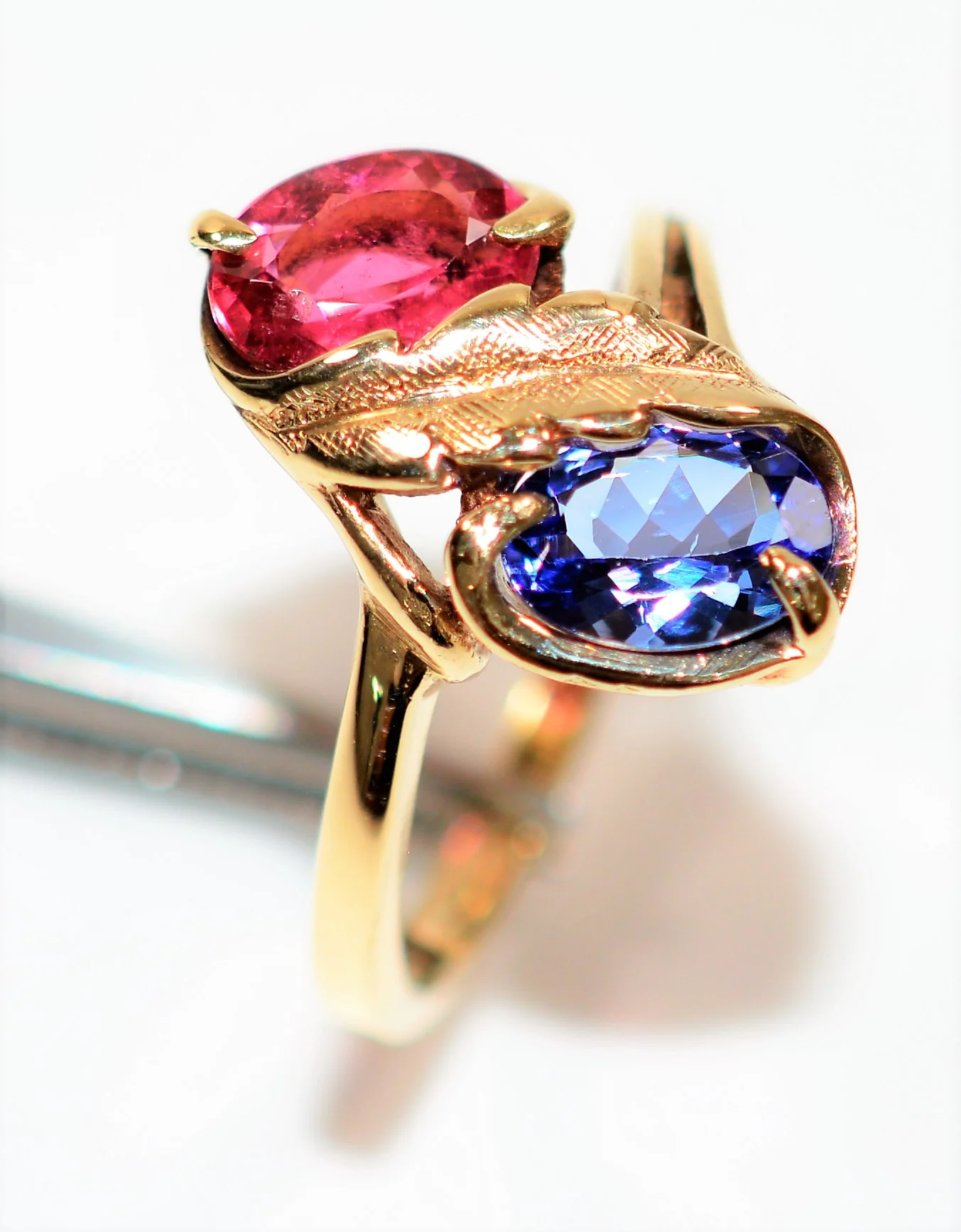 Natural Tanzanite & Rubellite Ring 10K Solid Gold 1.38tcw Gemstone Ring Multistone Ring Statement Ring Fashion Ring Fine Jewellery Vintage - Image 4