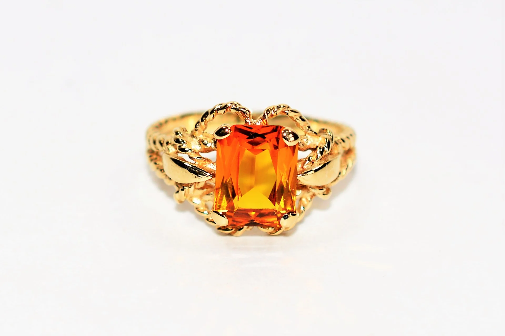 Natural Honey Citrine Natural 14K Gold 1.92ct Gemstone Ring Solitaire Ring Statement Ring Birthstone Ring Orange Ring Vintage Ring Estate