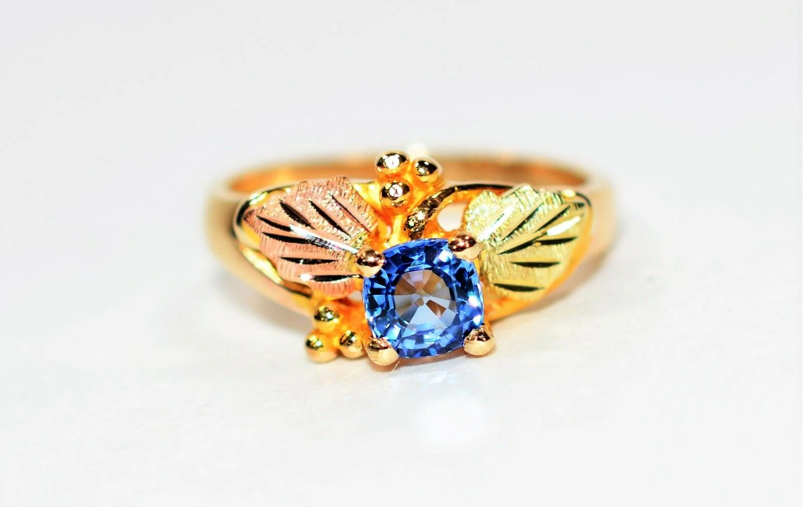 Natural Ceylon Sapphire Ring 10K Solid Gold .47ct Sri Lankan Sapphire Ring Black Hills Dakota Ring Solitaire Ring Vintage Ring Nature Ring